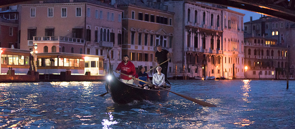 rowing in venice lose weight on vacation